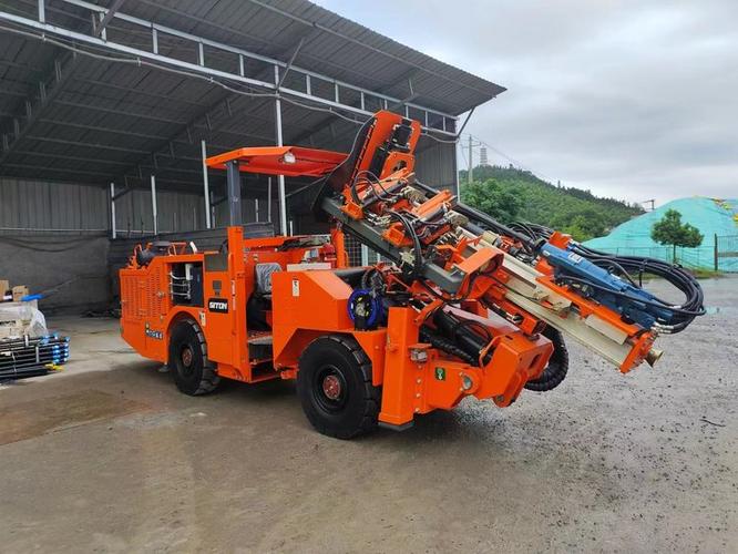 建筑施工衬砌台车安全的操作规程?