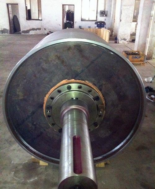 新鄉鬥提機包膠輥傳動（dòng）滾筒