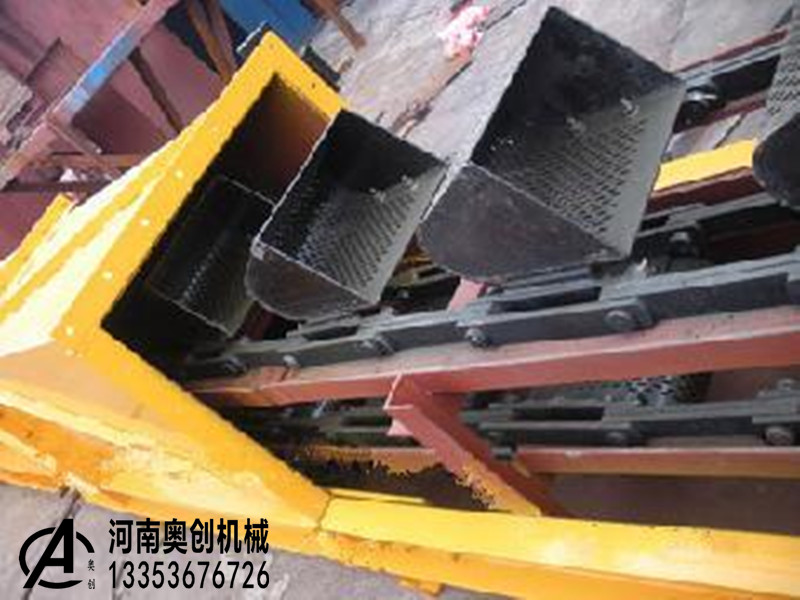 飼料廠（chǎng）挖鬥提升機