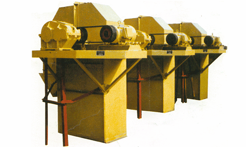 TD500皮（pí）帶鬥（dòu）式提升機