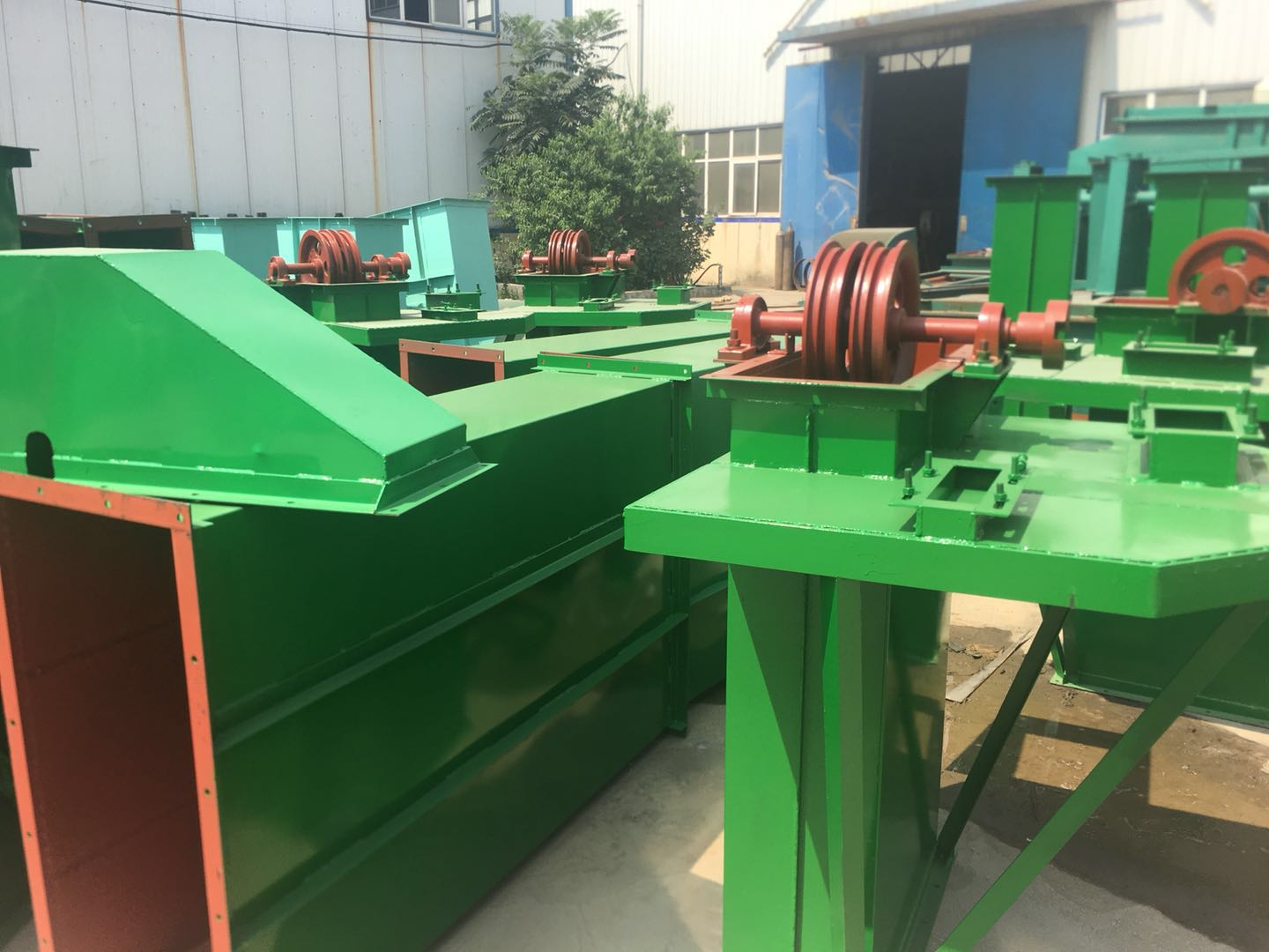 鬥提機廠(chǎng)家生產實物(wù)圖片展示 鬥提機廠家生產實物圖(tú)片展示(shì)