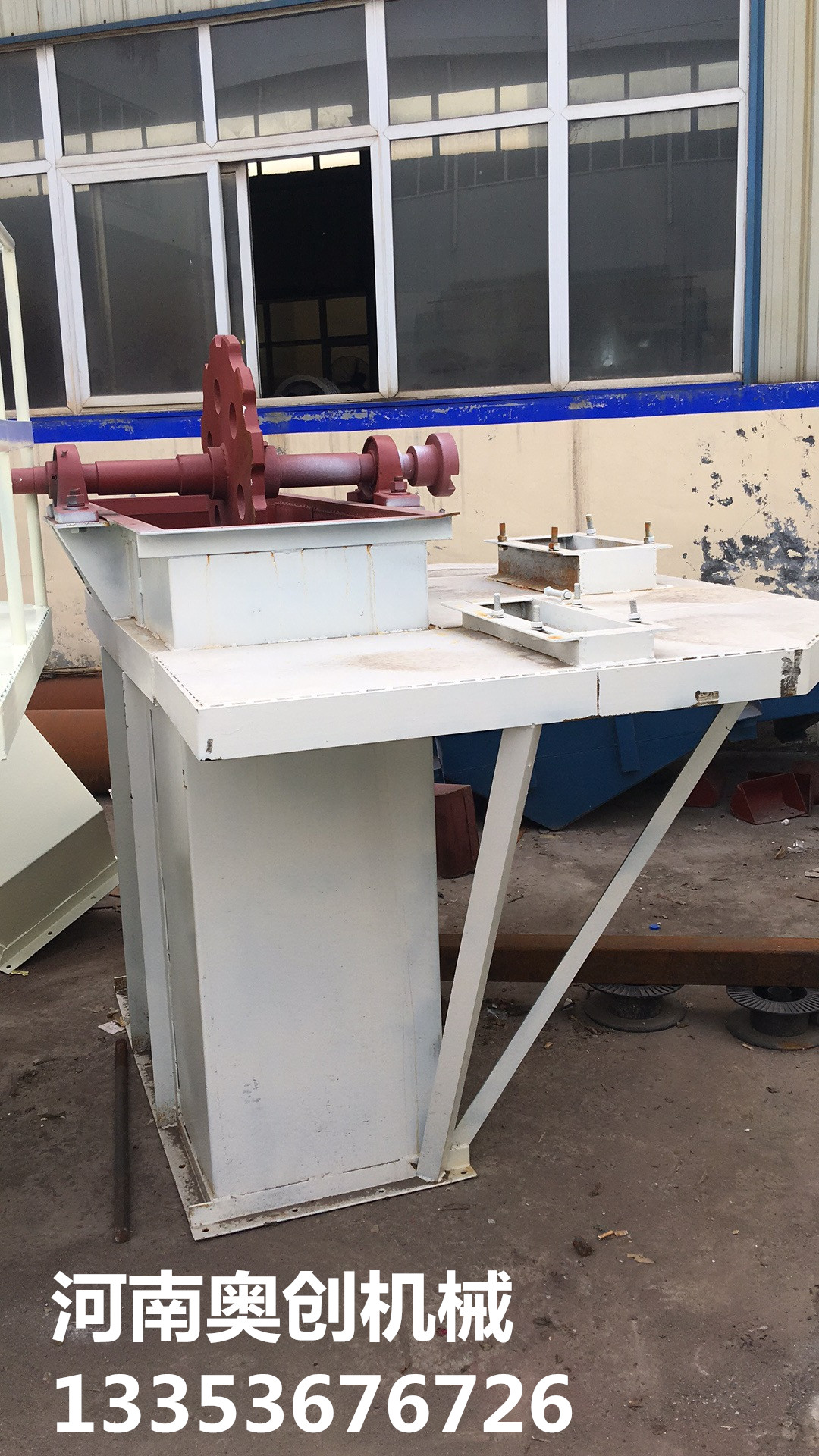 板鏈(liàn)鬥提(tí)機機頭廠(chǎng)家展示 板鏈鬥提機機頭廠家展示