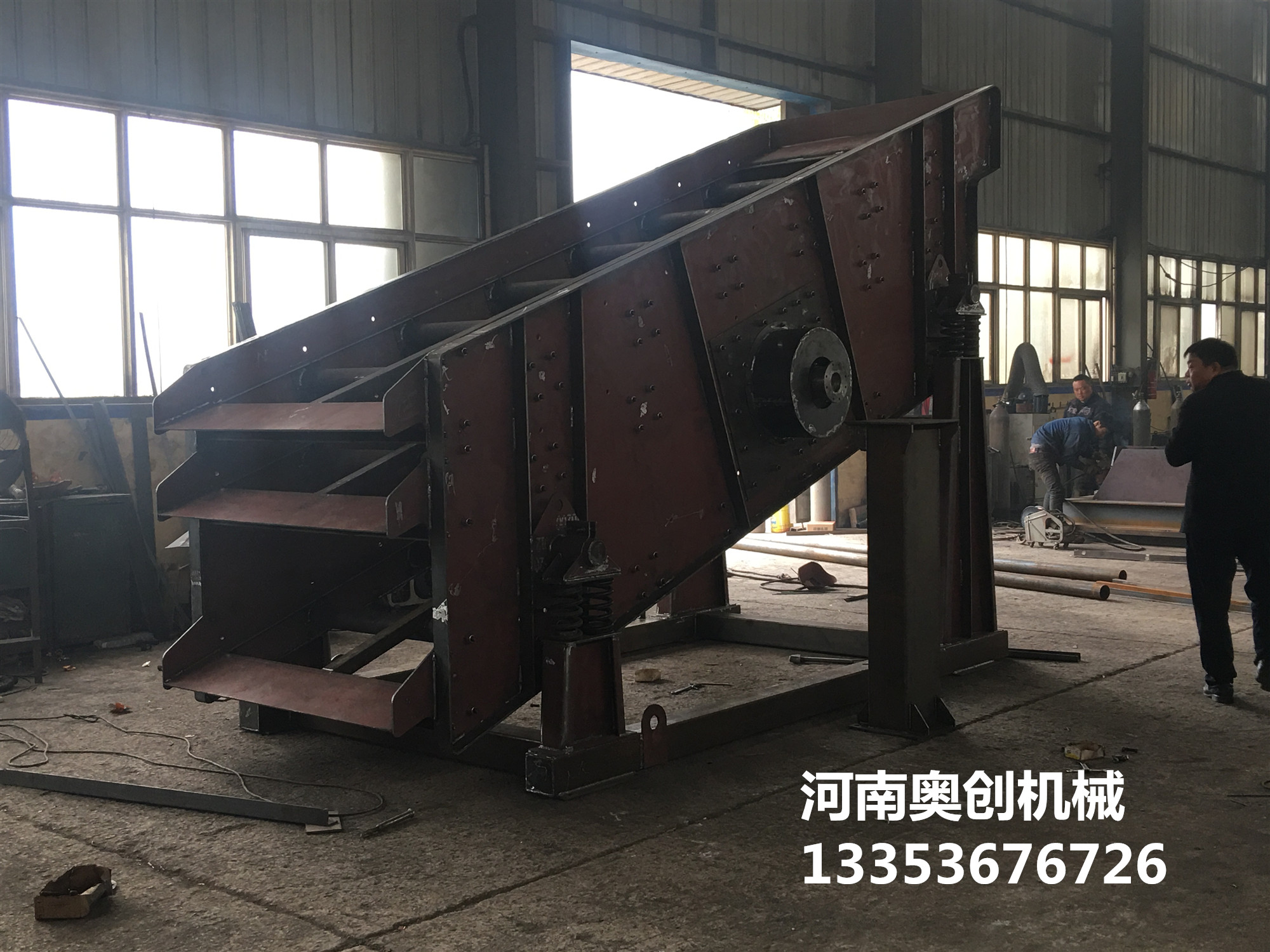 奧(ào)創圓振篩2 91官网圓(yuán)振篩2