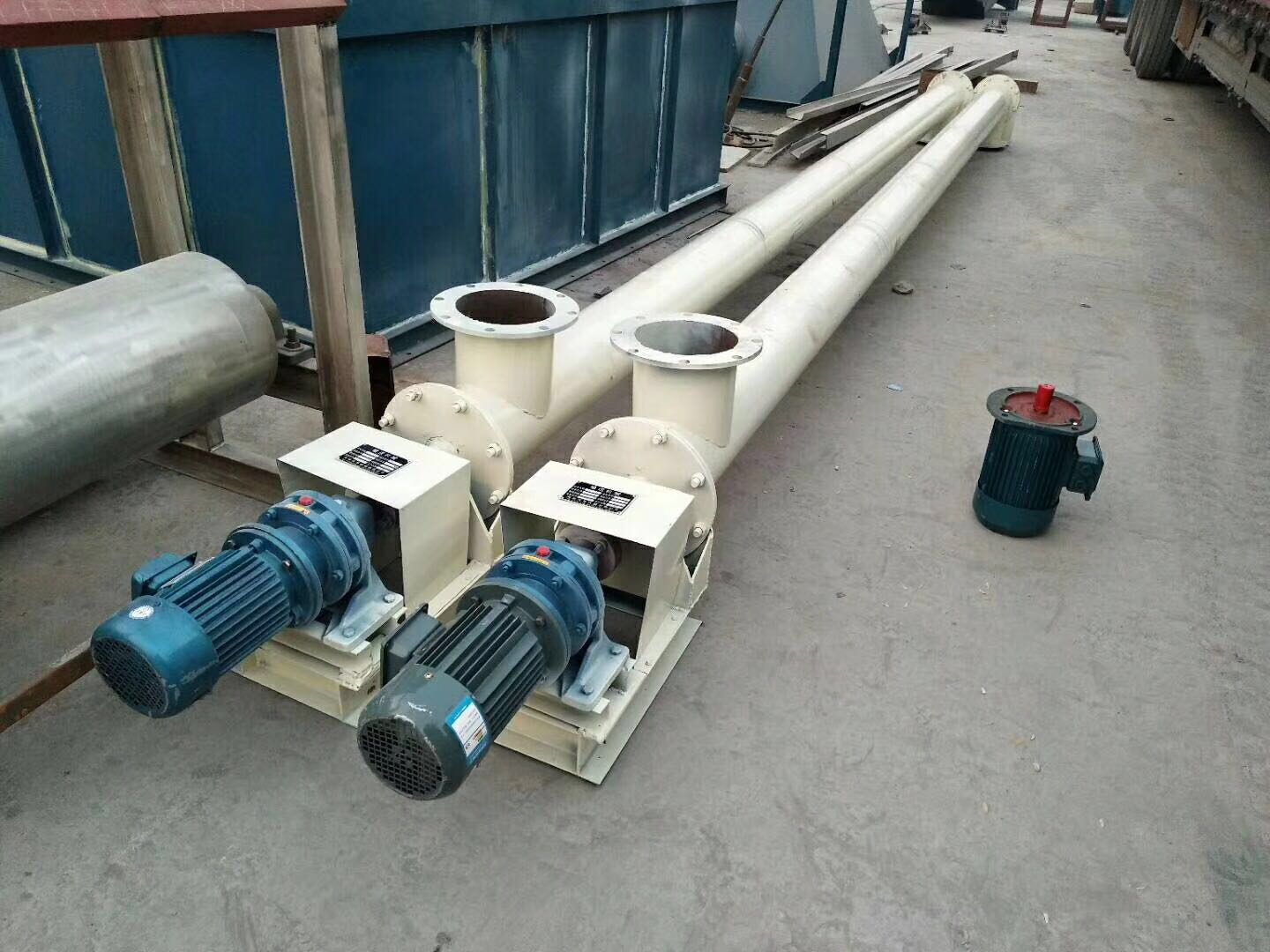 螺旋輸送機（jī）廠家（jiā）展（zhǎn）示3