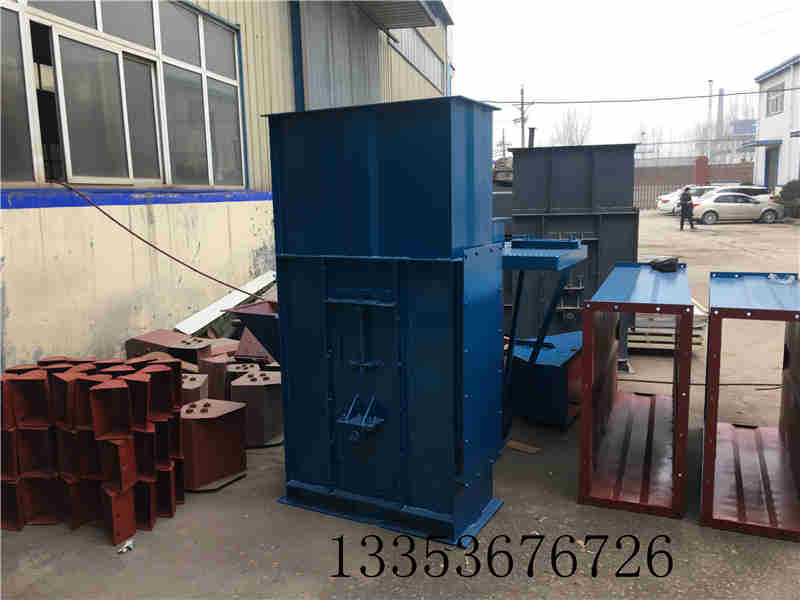 皮（pí）帶鬥式提升機