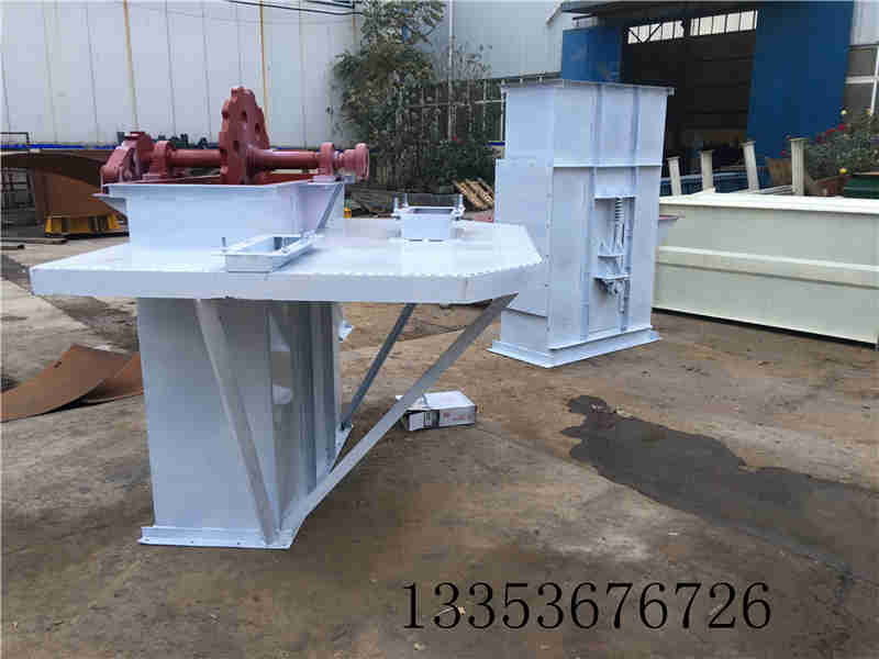 NE板鏈鬥式提升機（jī）適用於粉料顆粒物（wù）料的（de）垂直提升