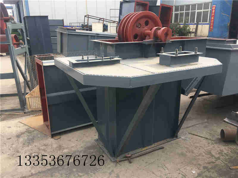 環鏈鬥式（shì）提升機TH315