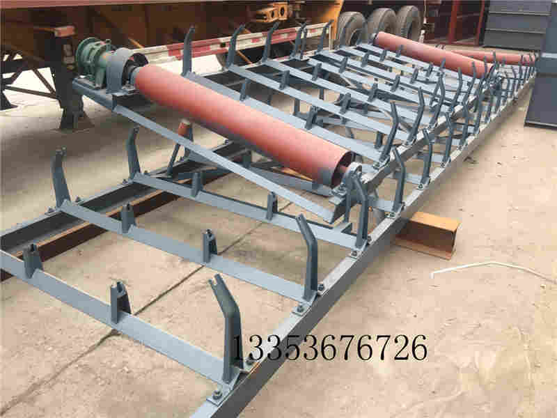 皮（pí）帶輸送機簡介