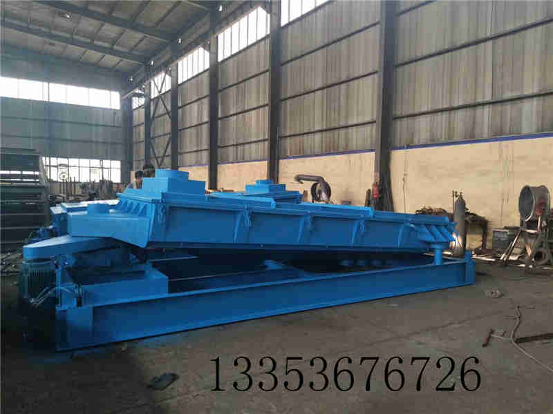 碳（tàn）素專用平麵回（huí）轉篩1