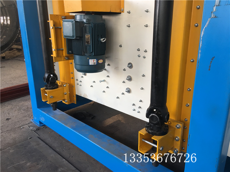 石油化（huà）工砂方（fāng）形搖擺篩1