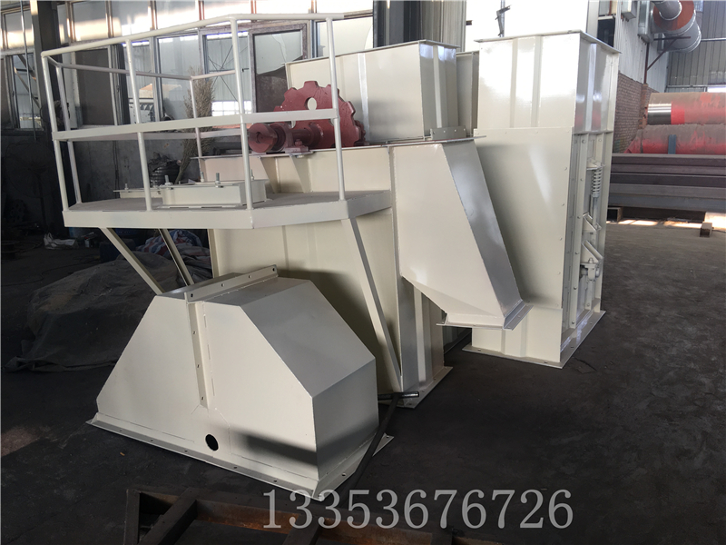 NE粉煤灰板鏈提升（shēng）機