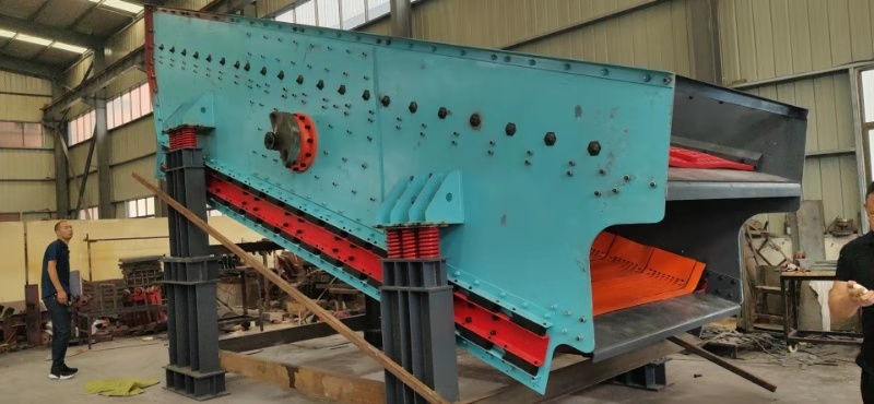 鵬威機(jī)械生產的張他篩1 鵬威機械生產的張他篩1