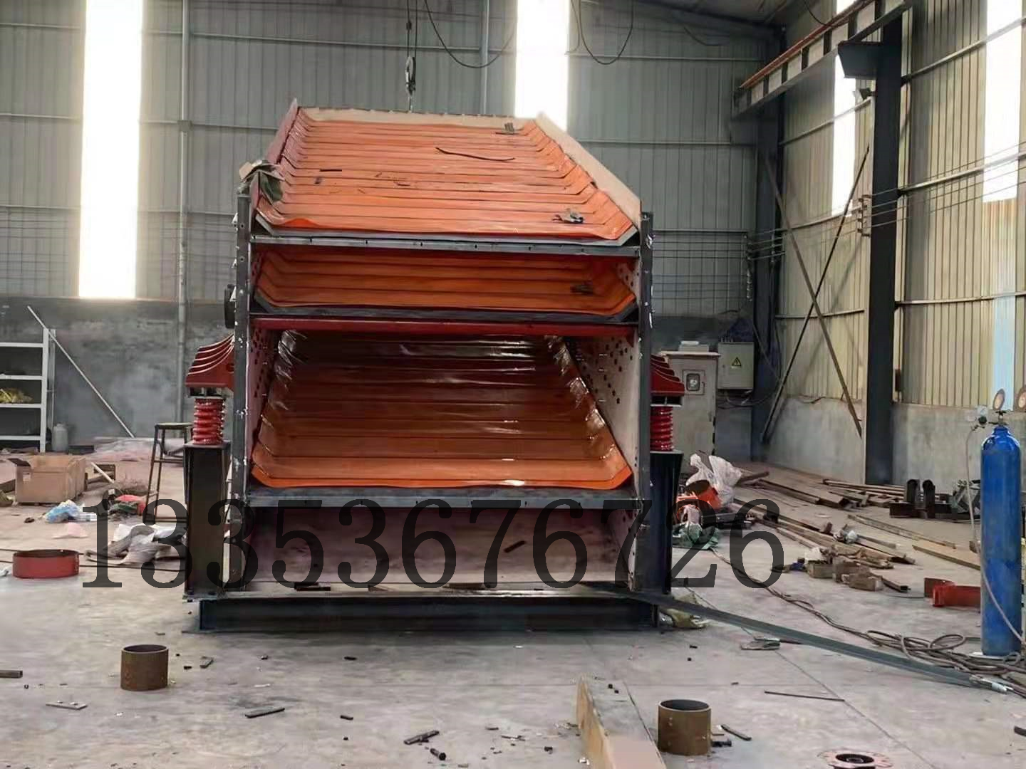 三層鈦礦粉高頻(pín)弛張篩 三層鈦(tài)礦粉高頻弛(chí)張篩