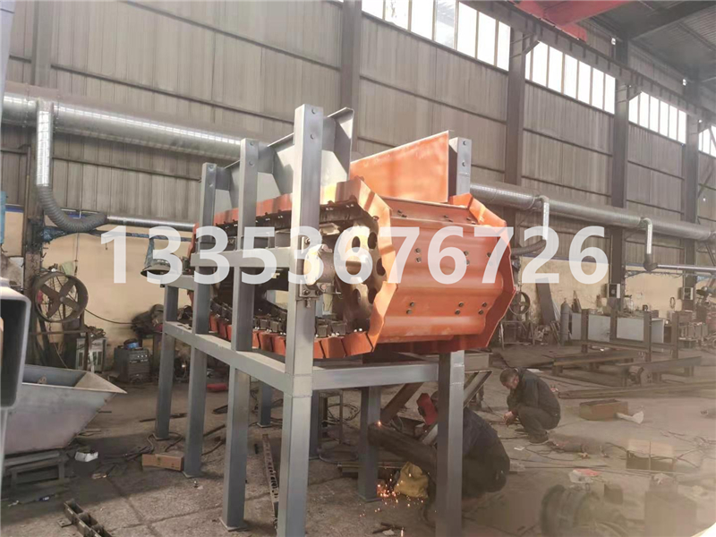 鵬威機械生產的板式（shì）給礦機（jī）介紹