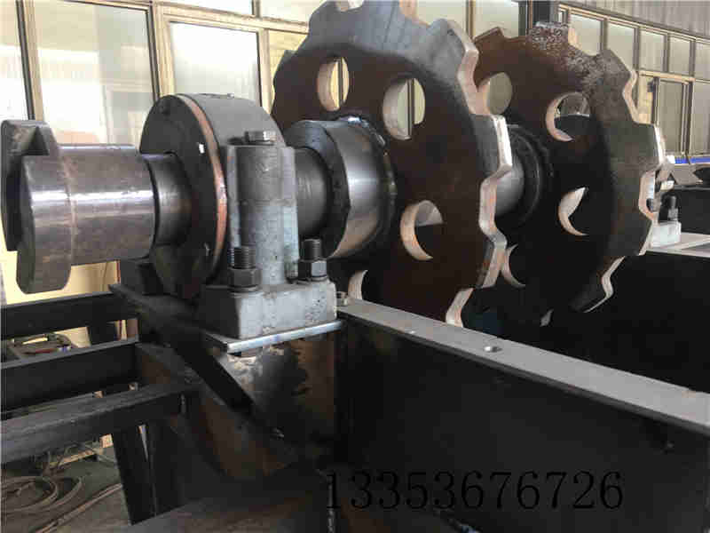 NE鏈板鬥式提升機鏈板頻繁斷裂如何處理（lǐ）？