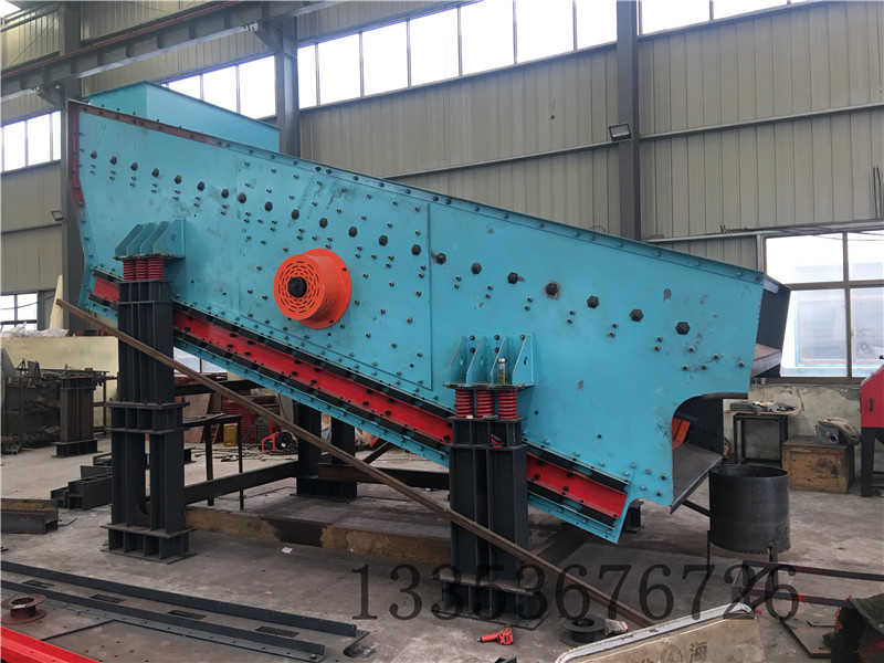 怎（zěn）樣提高煤炭礦用弛張振動（dòng）篩的產量？