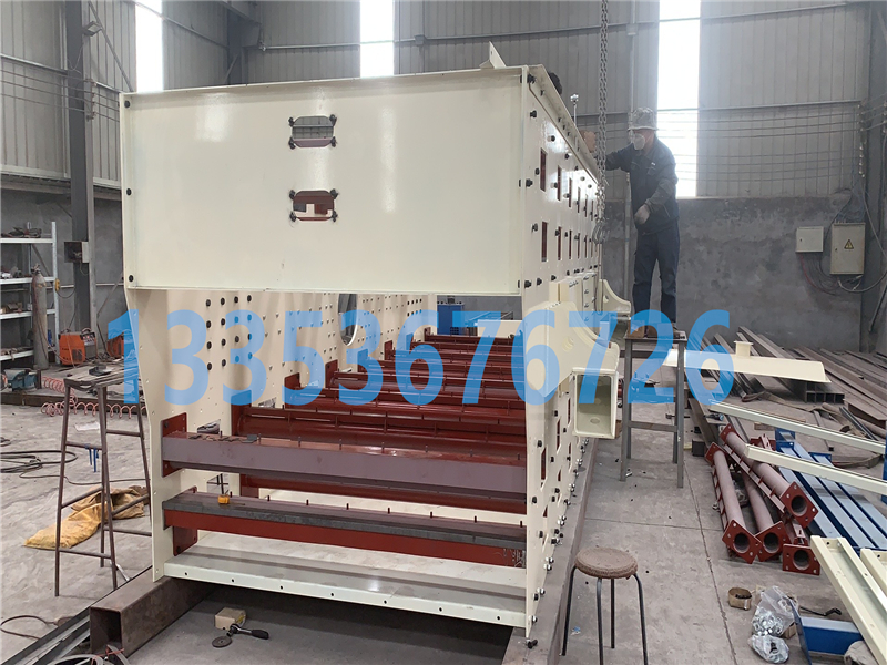 江西超細雪（xuě）花白灰鈣粉沸騰篩