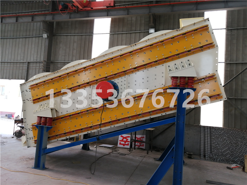 幹混（hún）砂石20-150目弛張（zhāng）沸騰篩可時產50方！